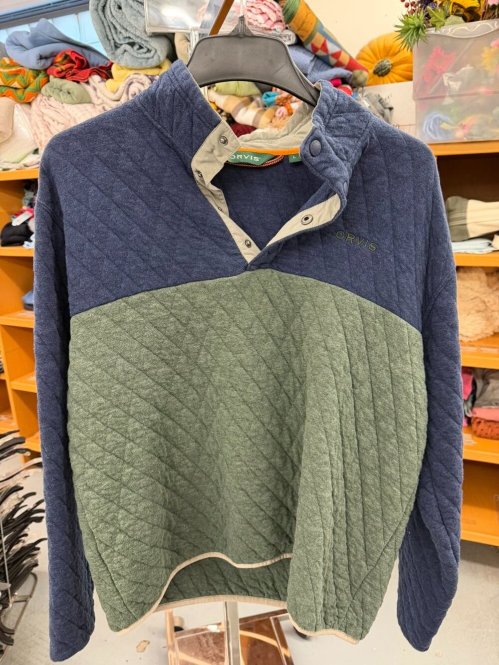 Orvis men's quilted quarter-snap pullover